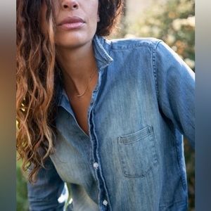 Frank & Eileen Barry Famous Denim Button Up Distressed Vintage Wash Extra Small